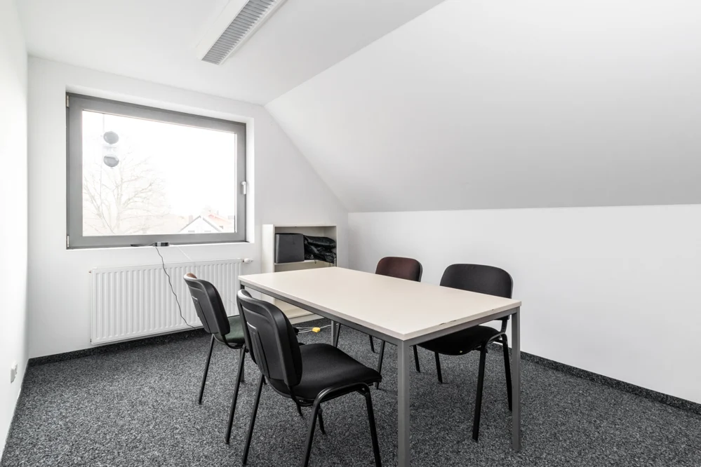 Bürogebäude