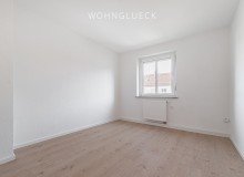 Schlafzimmer 2,5 WHG MIT EINBAUK�CHE IN G�GGINGEN