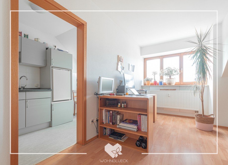 Wohnbereich Dachgeschosswohnung Neus��