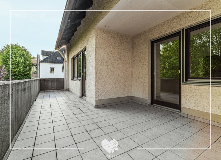 Balkon Augsburg Etagenwohnung GRO�Z�GIGE 3,5-ZIMMER-WOHNUNG MIT BALKON IN ATTRAKTIVER LAGE