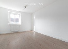 Schlafzimmer 2,5 WHG MIT EINBAUK�CHE IN G�GGINGEN