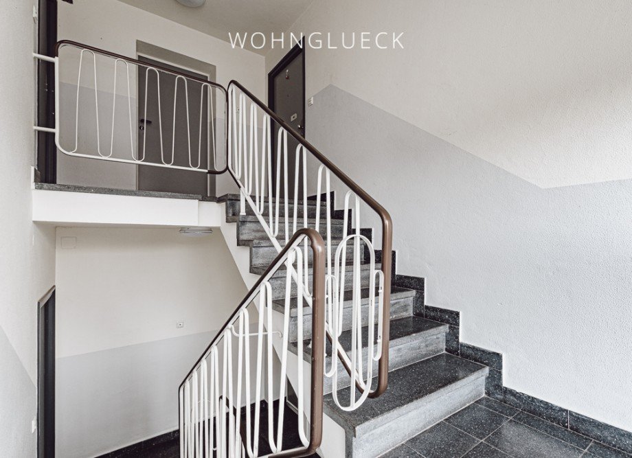 Treppenhaus Etagenwohnung Augsburg