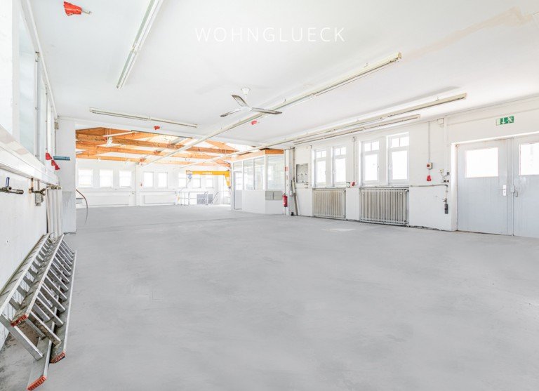  Prittriching Halle GEWERBE-AREAL IN PRITTRICHING (LKR LANDSBERG): HALLE, LAGERFL�CHE, B�RO, INDUSTRIE, WOHNEN