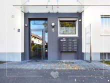 Eingangsbereich ZENTRALE 3-ZI.-WOHNUNG MIT WEITBLICK IN NEUS�SS