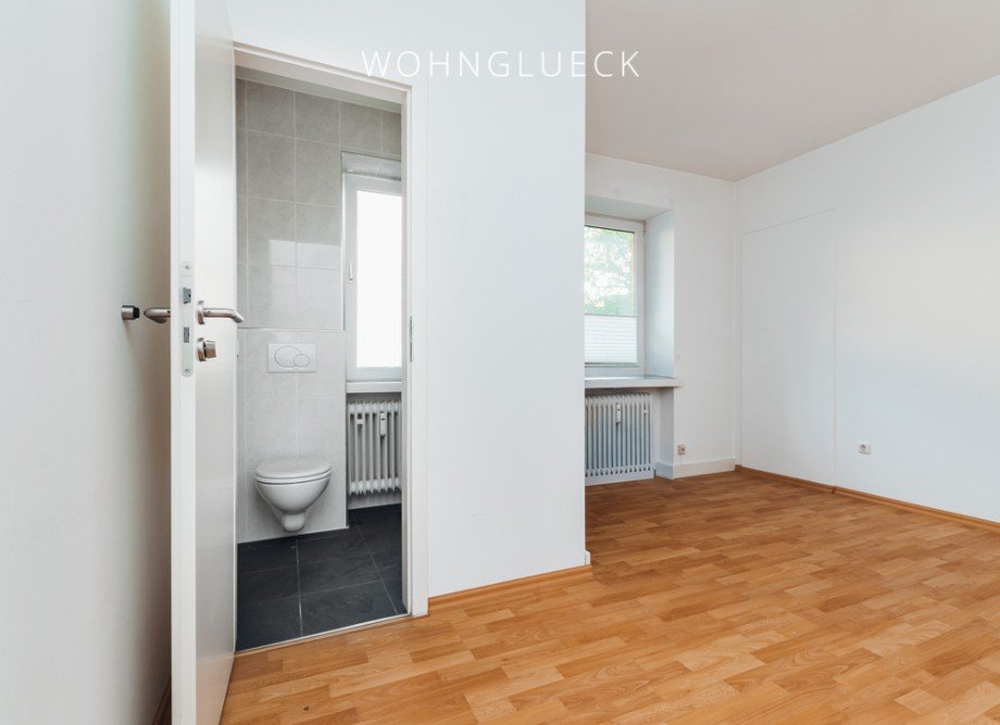 Zimmer 1 Erdgeschosswohnung M�nchen