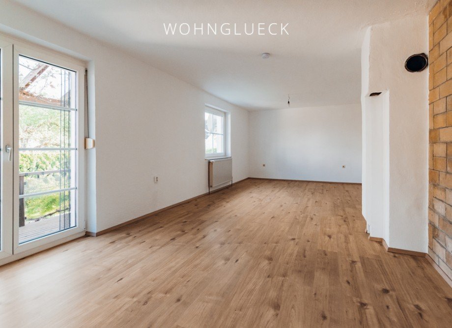 gro�z�giger Wohnbereich Einfamilienhaus Augsburg / Lechhausen