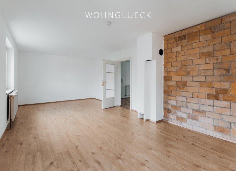 gro�z�giger Wohnbereich Einfamilienhaus Augsburg / Lechhausen